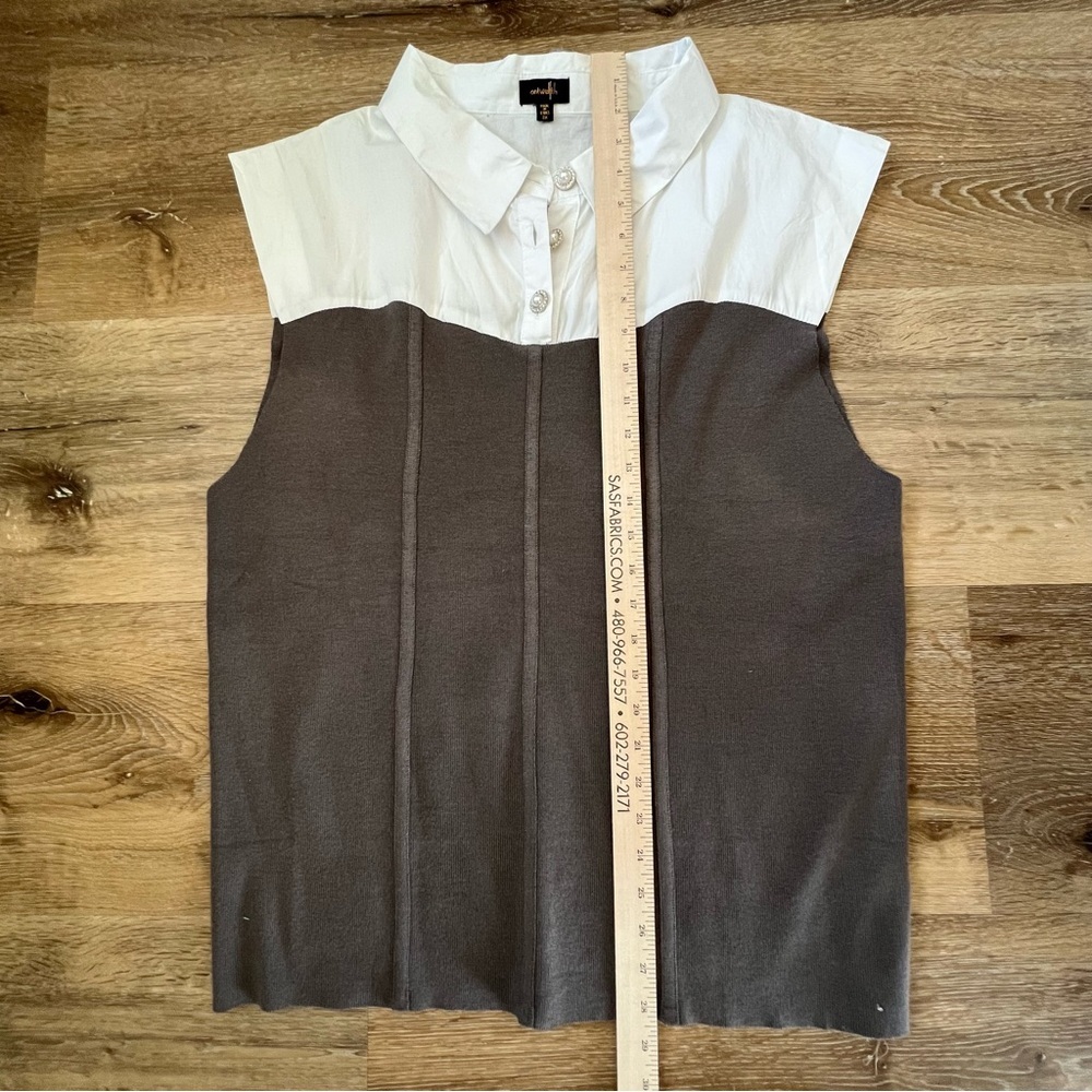 Ontwelfth White Brown Top, size 3X, lovely fabric gem buttons quality material - Picture 8 of 11
